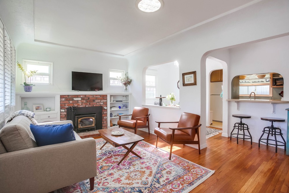 Virtual tour photo 7 of 38 for 4532 Shirley Ann Pl