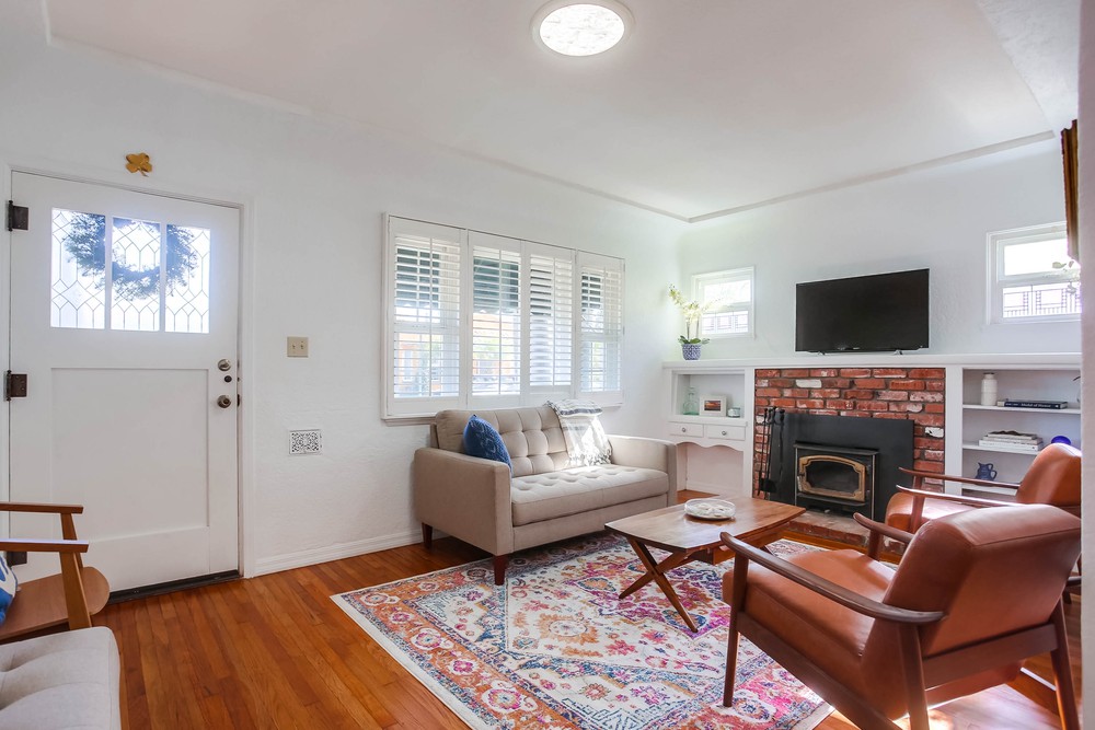 Virtual tour photo 9 of 38 for 4532 Shirley Ann Pl