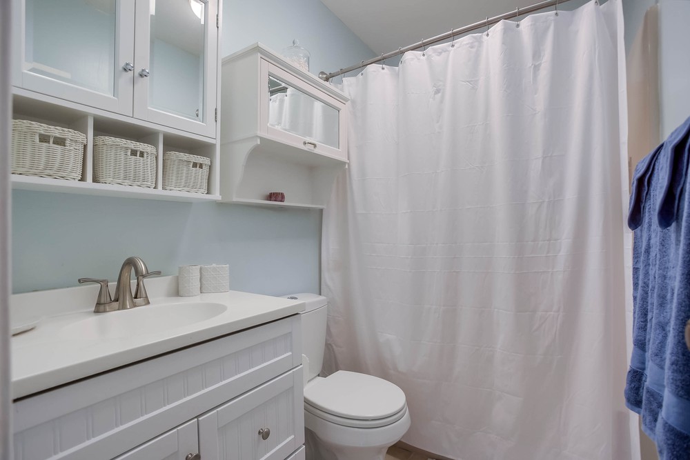 Virtual tour photo 27 of 38 for 4532 Shirley Ann Pl