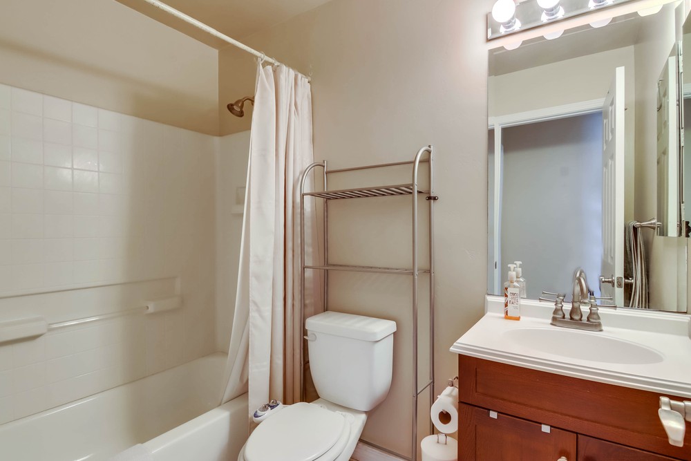 Virtual tour photo 12 of 20 for 4534 60th St