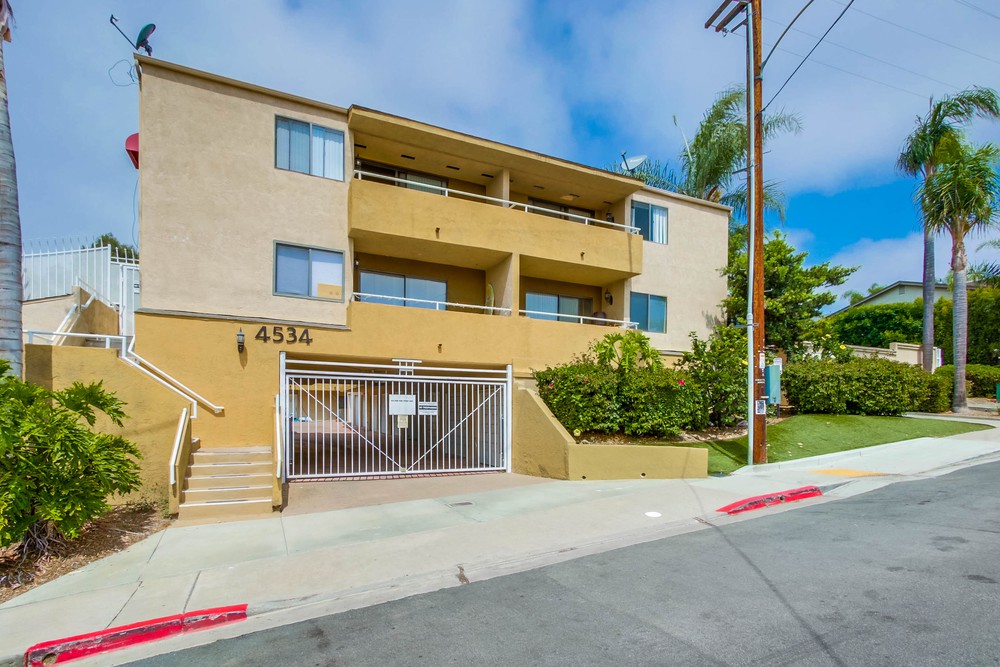 Virtual tour photo 3 of 31 for 4534 60th St