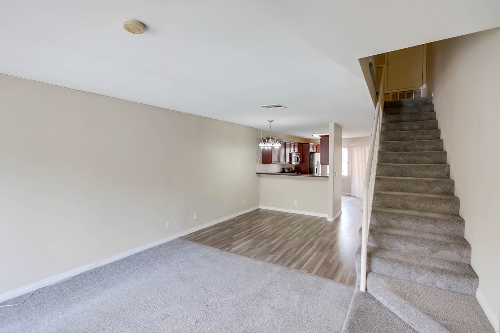 Virtual tour photo 11 of 31 for 4534 60th St