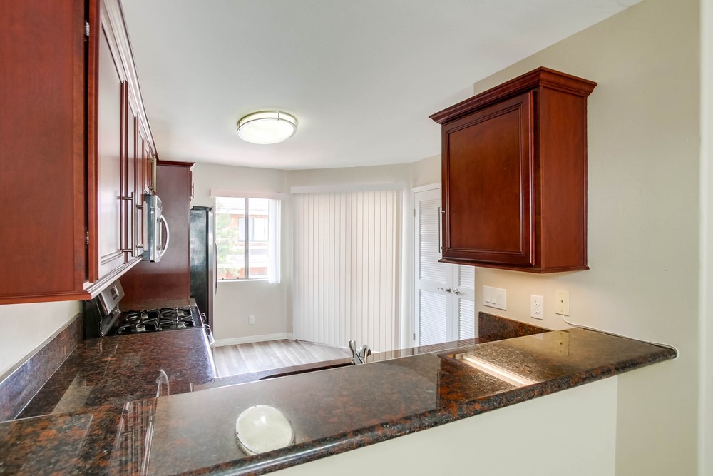 Virtual tour photo 16 of 31 for 4534 60th St