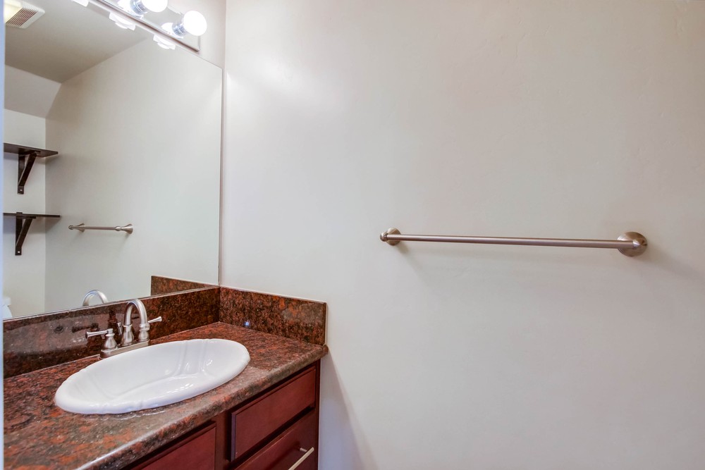 Virtual tour photo 22 of 31 for 4534 60th St