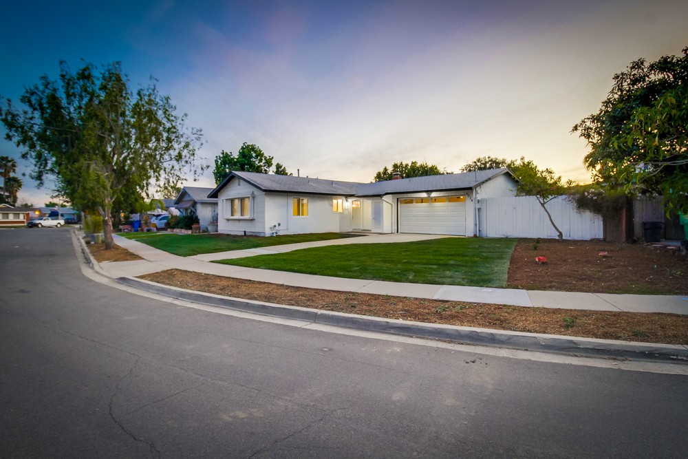 Virtual tour photo 9 of 79 for 4534 Jicarillo Ave