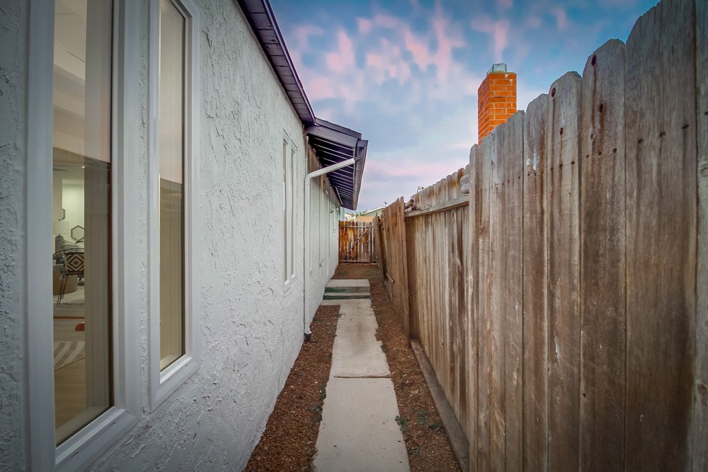 Virtual tour photo 24 of 79 for 4534 Jicarillo Ave
