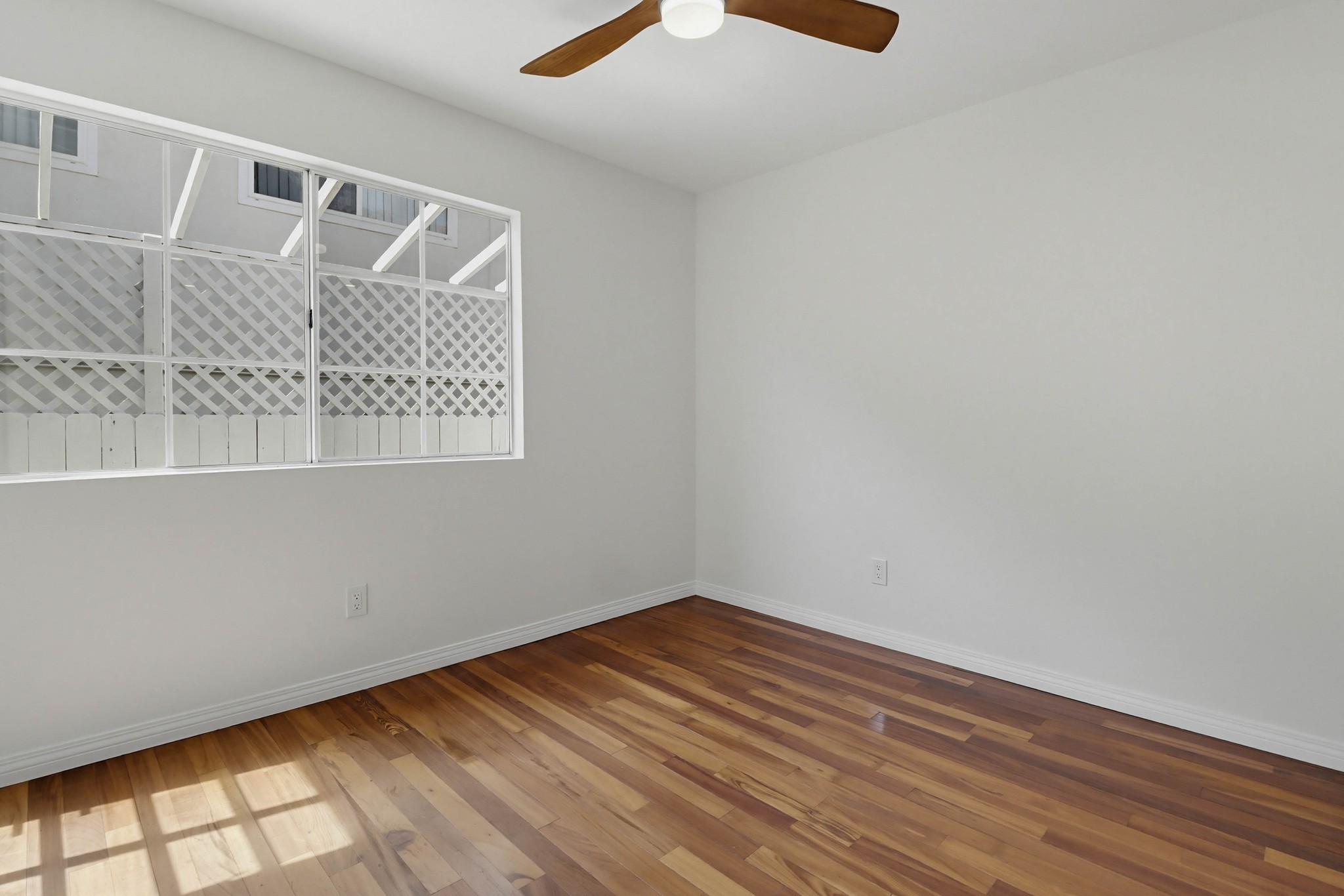 Virtual tour photo 15 of 43 for 4536 Arizona St