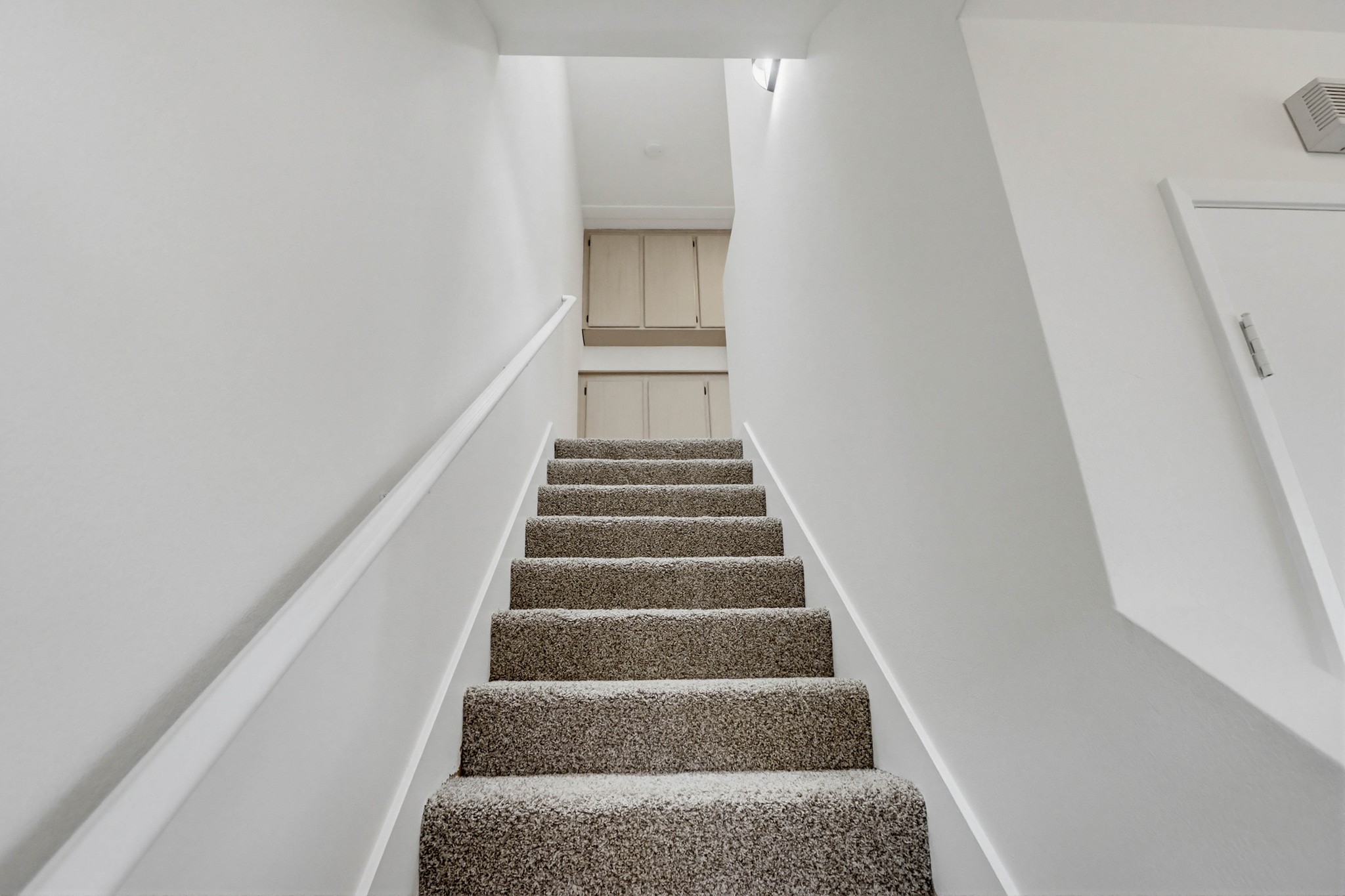 Virtual tour photo 24 of 43 for 4536 Arizona St