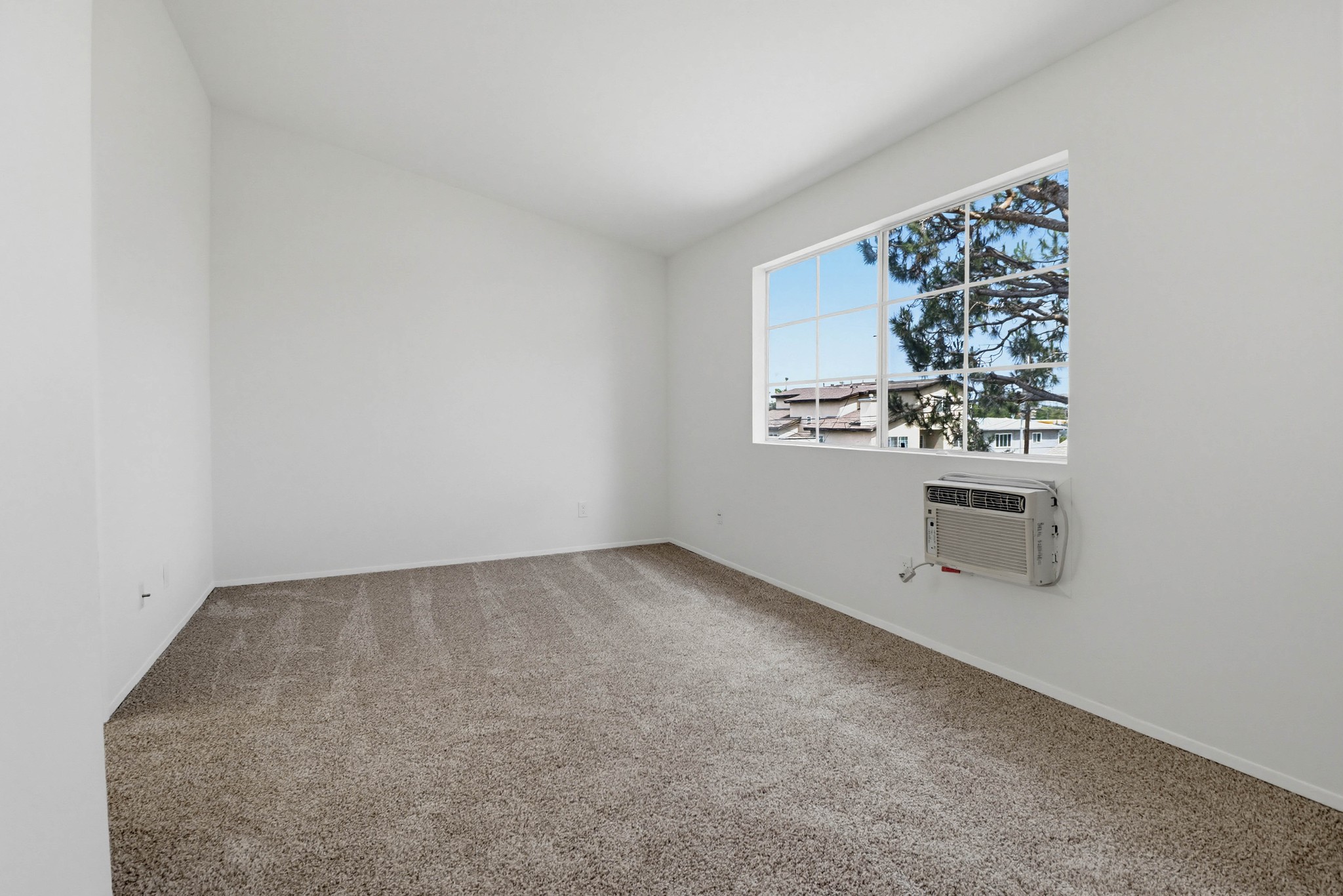 Virtual tour photo 27 of 43 for 4536 Arizona St