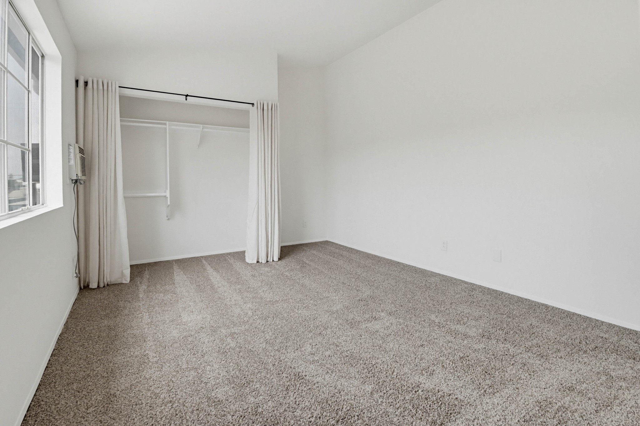 Virtual tour photo 35 of 43 for 4536 Arizona St