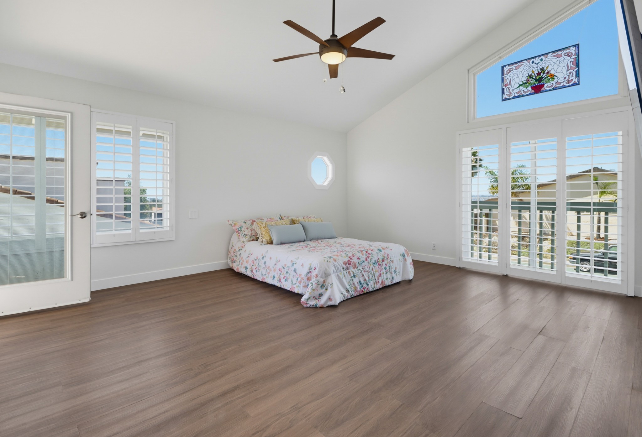 Virtual tour photo 24 of 54 for 454 Camino Elevado