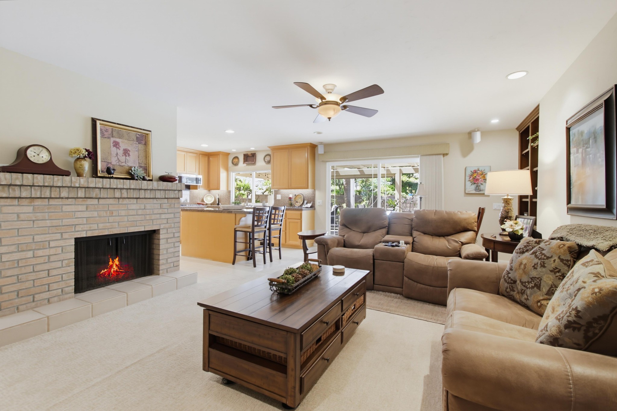 Virtual tour photo 23 of 93 for 454 Goulburn Ct
