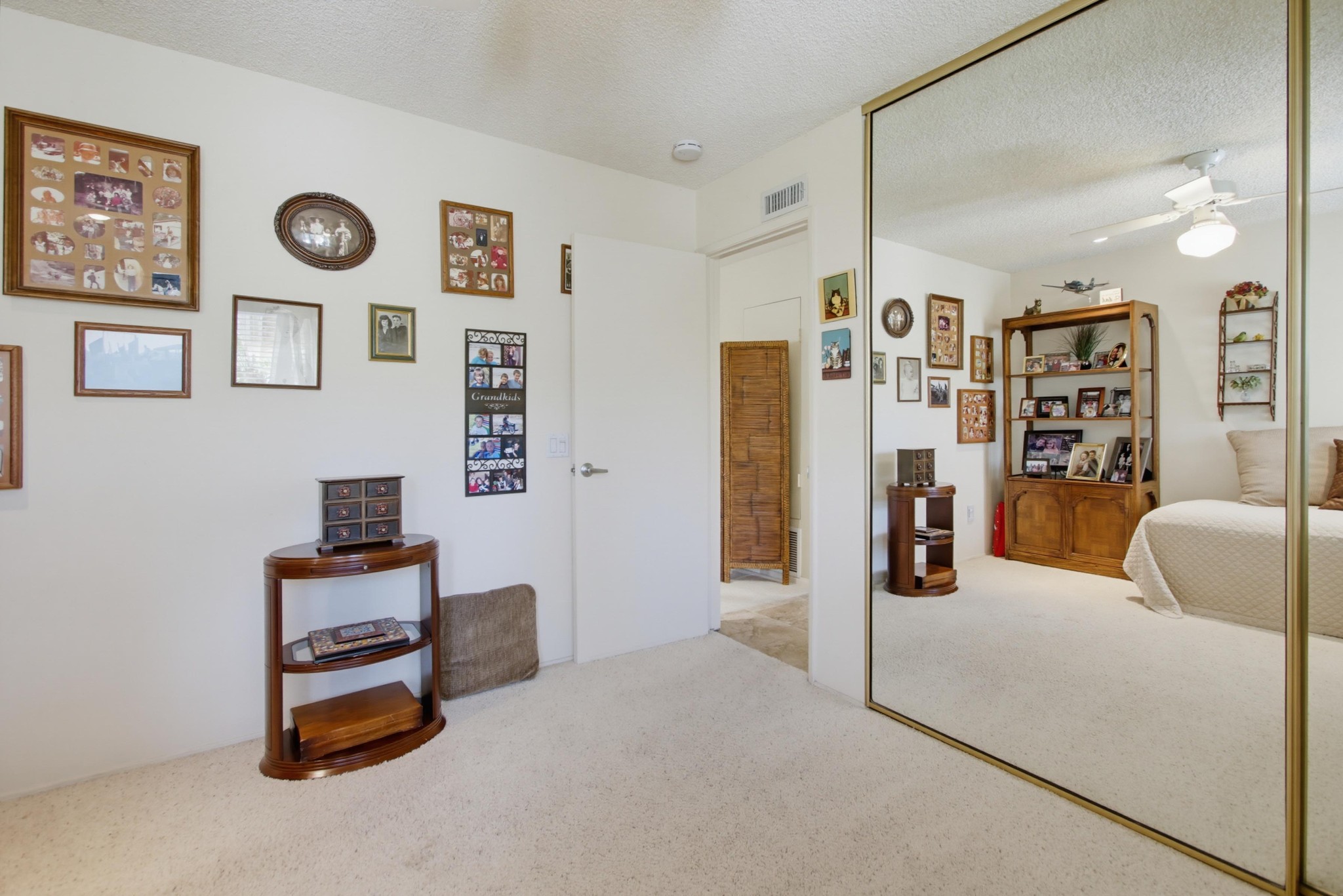 Virtual tour photo 26 of 93 for 454 Goulburn Ct