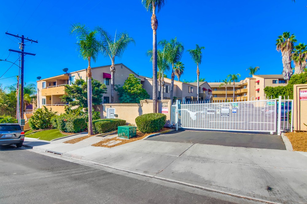 Virtual tour photo 1 of 28 for 4540 60th St UNIT 108