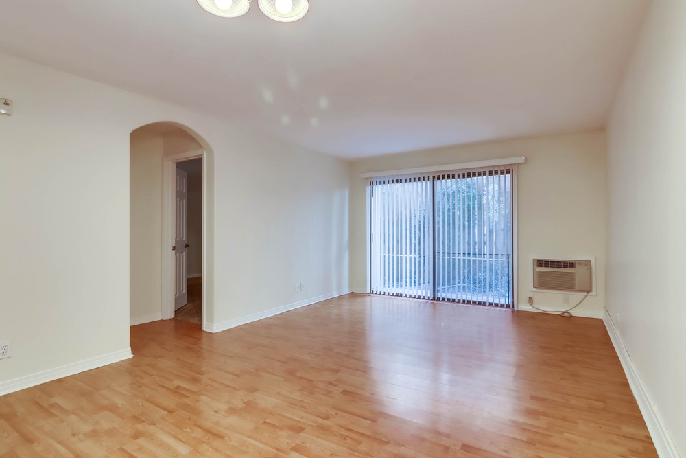 Virtual tour photo 6 of 28 for 4540 60th St UNIT 108