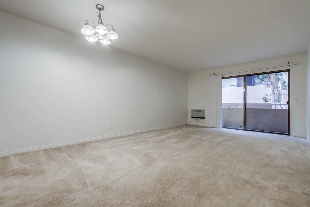 Virtual tour photo 11 of 39 for 4540 60th St