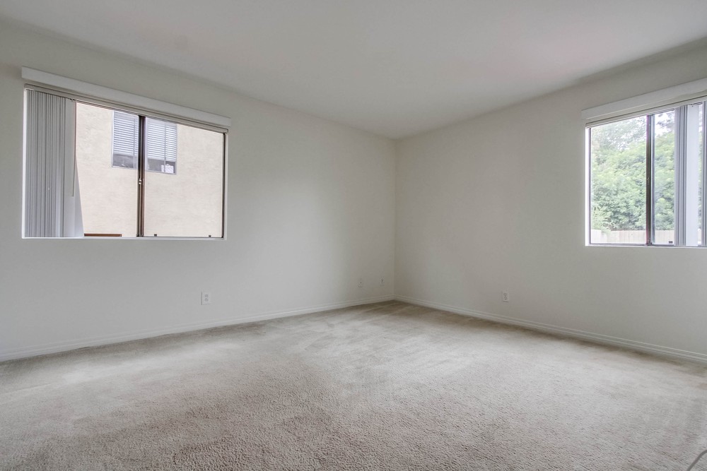 Virtual tour photo 35 of 39 for 4540 60th St