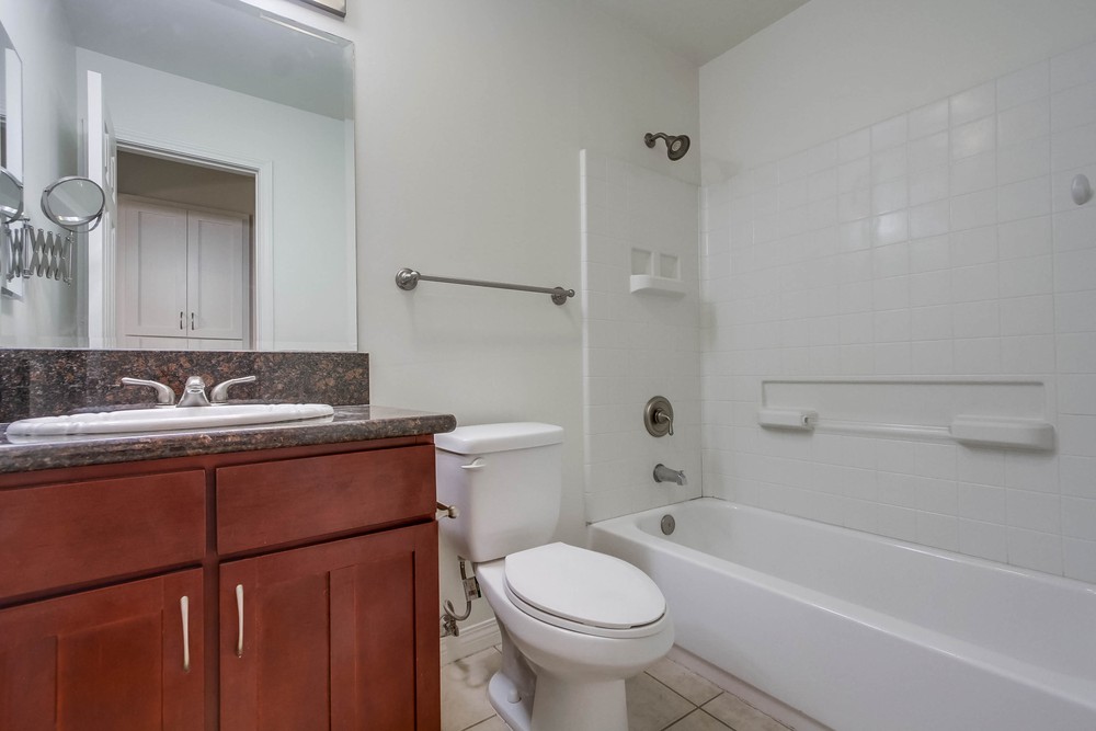 Virtual tour photo 36 of 39 for 4540 60th St