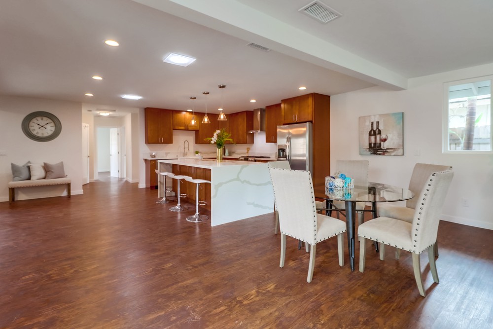 Virtual tour photo 15 of 57 for 4540 La Crosse Ave