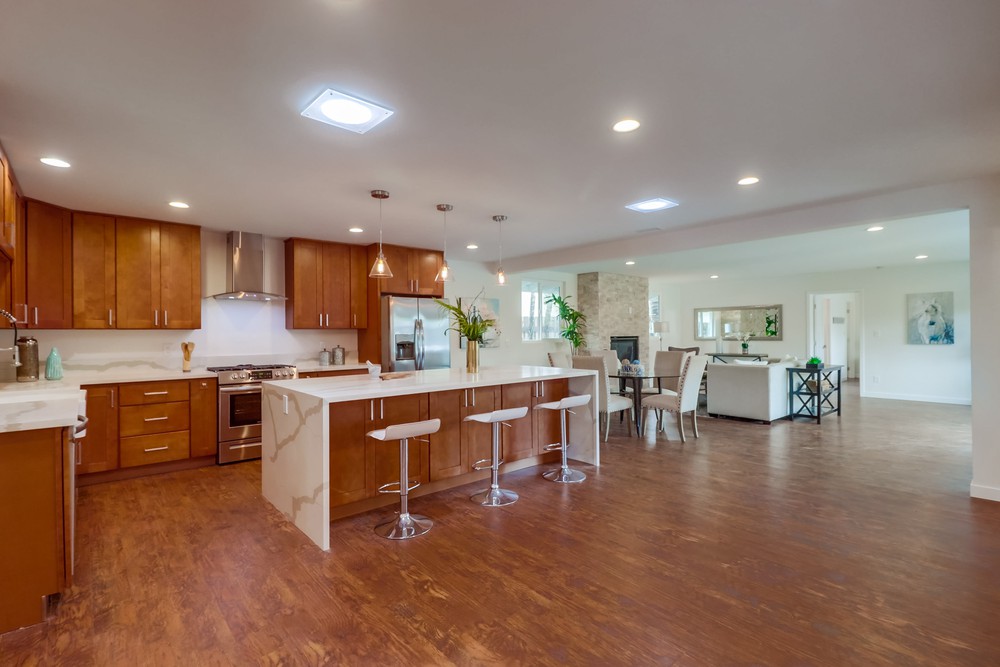 Virtual tour photo 17 of 57 for 4540 La Crosse Ave
