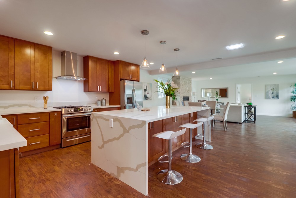 Virtual tour photo 18 of 57 for 4540 La Crosse Ave