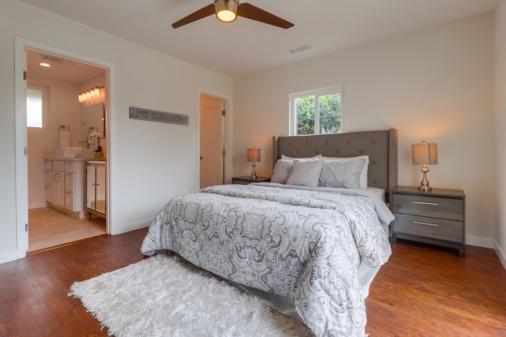 Virtual tour photo 29 of 57 for 4540 La Crosse Ave