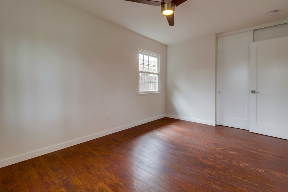Virtual tour photo 38 of 57 for 4540 La Crosse Ave