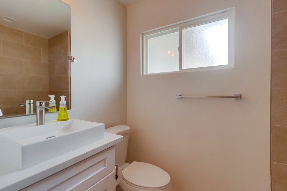 Virtual tour photo 39 of 57 for 4540 La Crosse Ave