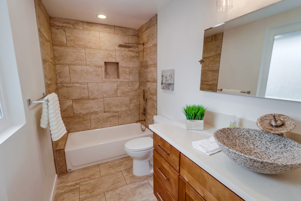Virtual tour photo 45 of 57 for 4540 La Crosse Ave