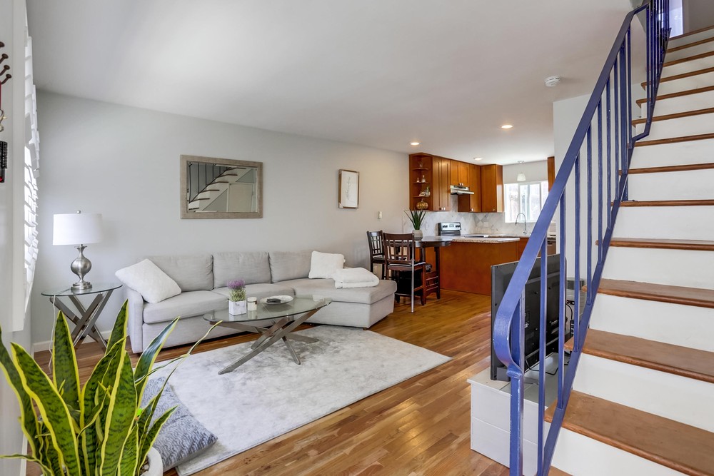 Virtual tour photo 6 of 24 for 4540 Vandever Ave APT 11
