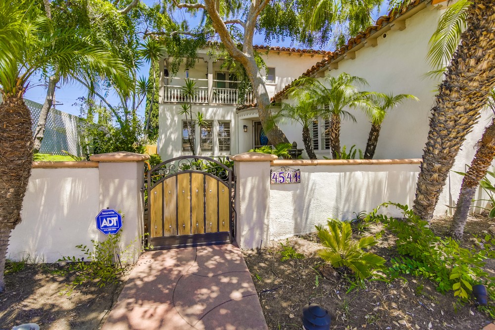 Virtual tour photo 5 of 54 for 4541 Alice St