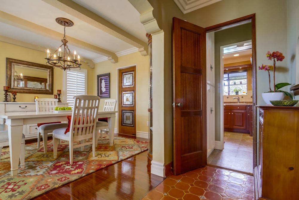 Virtual tour photo 13 of 54 for 4541 Alice St