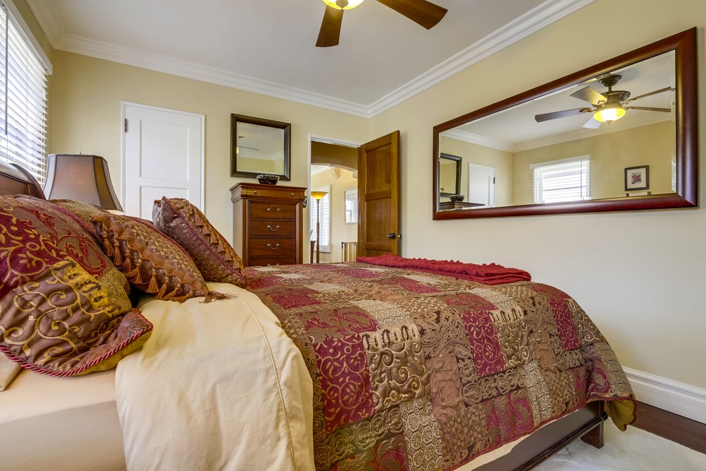 Virtual tour photo 28 of 54 for 4541 Alice St