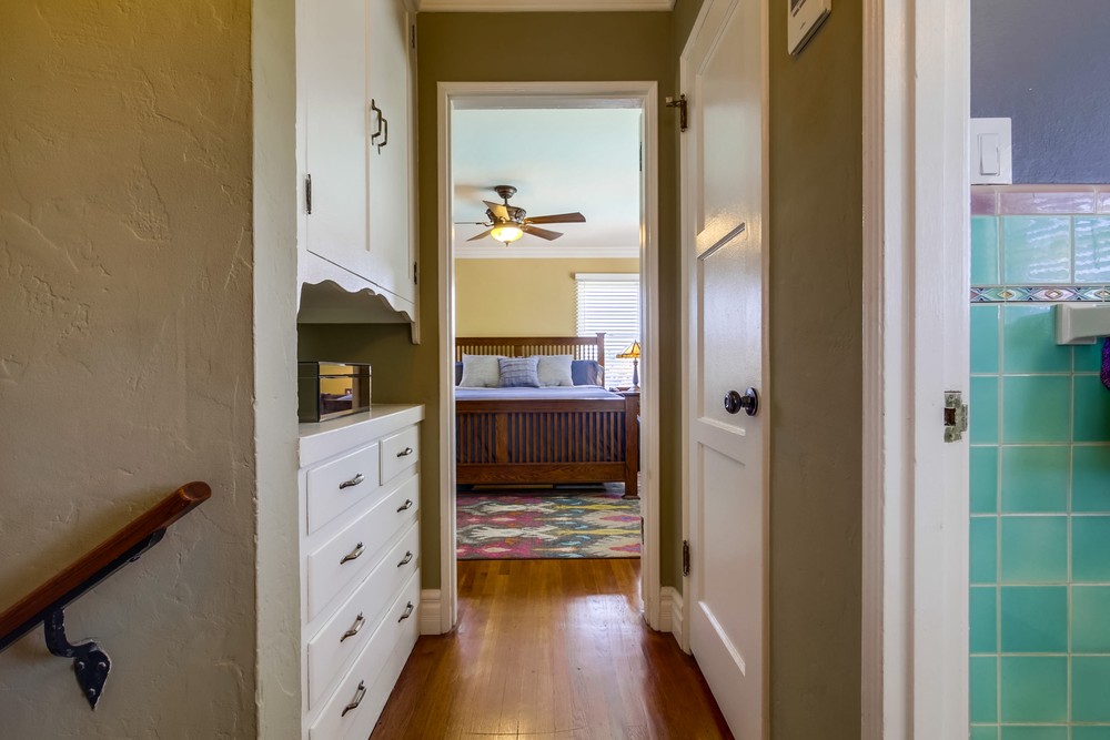 Virtual tour photo 32 of 54 for 4541 Alice St