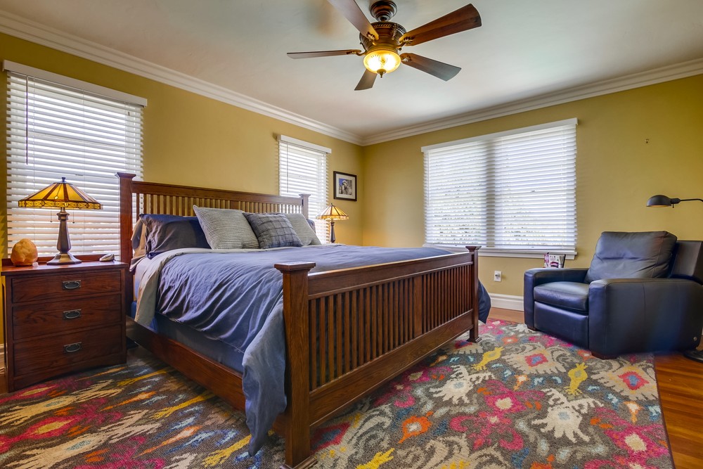Virtual tour photo 33 of 54 for 4541 Alice St