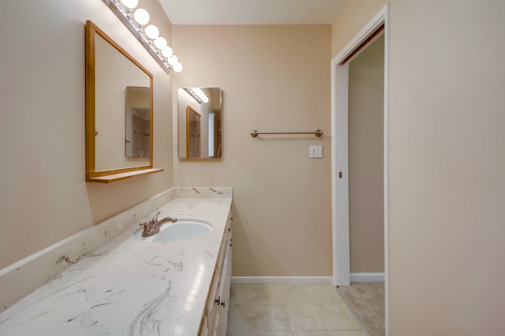 Virtual tour photo 25 of 32 for 4541 Florida St #218