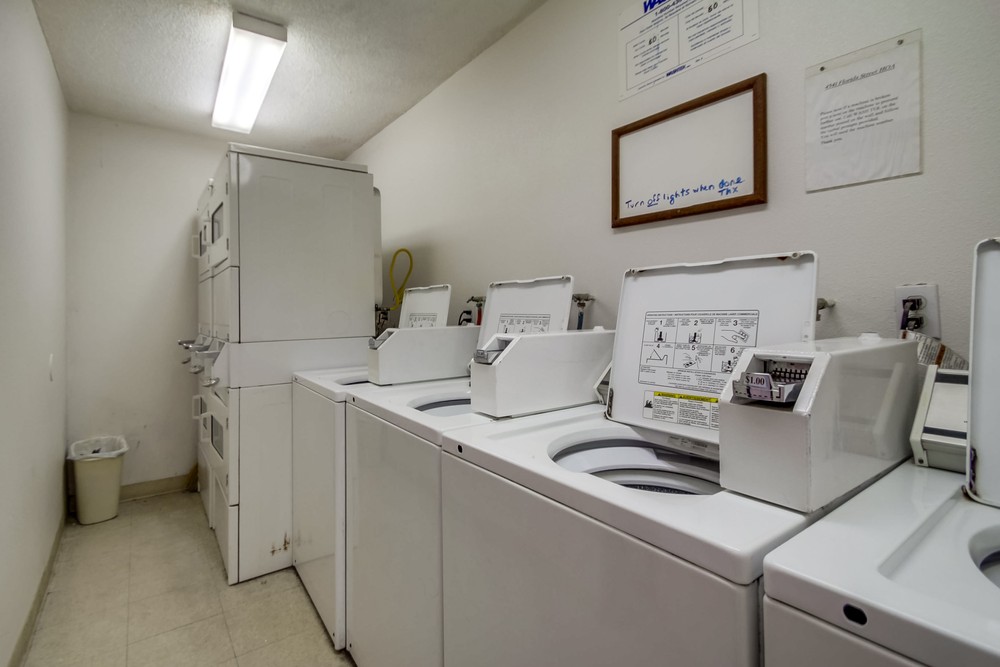 Virtual tour photo 28 of 32 for 4541 Florida St #218