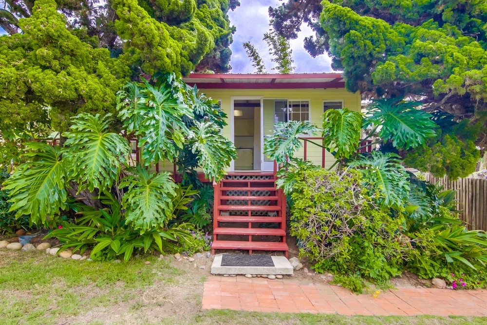 Virtual tour photo 1 of 58 for 4541 Orchard Ave