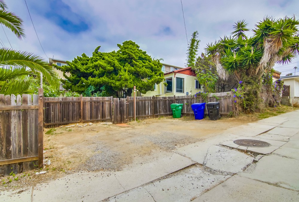 Virtual tour photo 56 of 58 for 4541 Orchard Ave