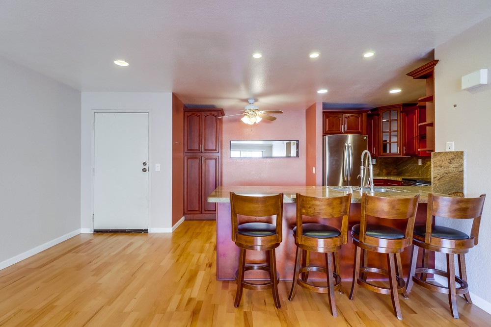 Virtual tour photo 12 of 29 for 4545 Arizona St #210