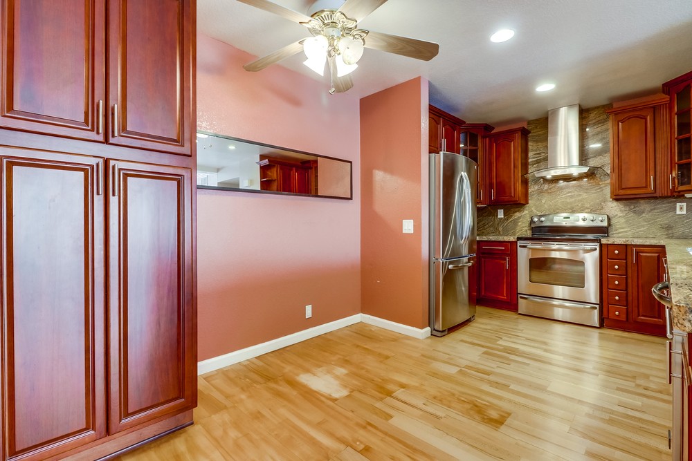 Virtual tour photo 15 of 29 for 4545 Arizona St #210