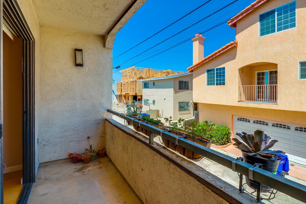 Virtual tour photo 28 of 29 for 4545 Arizona St #210