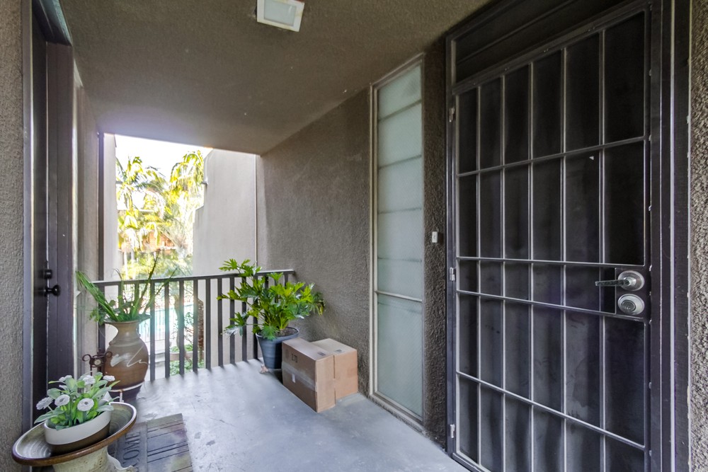 Virtual tour photo 7 of 33 for 4545 Collwood Blvd #8