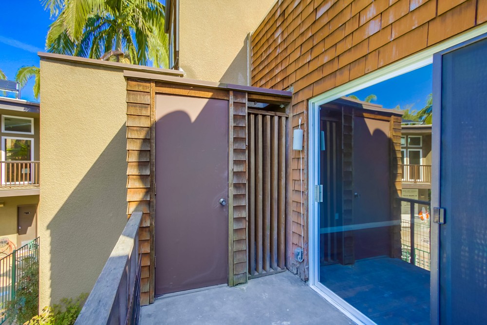 Virtual tour photo 19 of 33 for 4545 Collwood Blvd #8