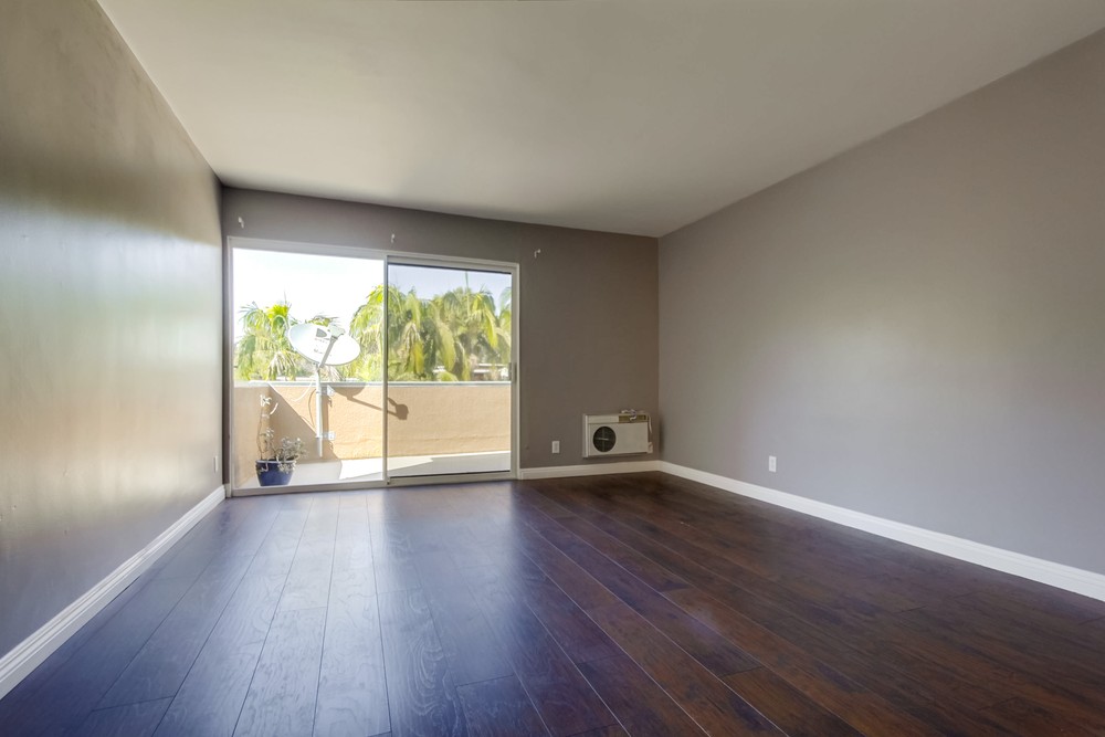 Virtual tour photo 21 of 33 for 4545 Collwood Blvd #8