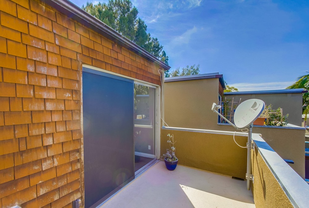 Virtual tour photo 24 of 33 for 4545 Collwood Blvd #8