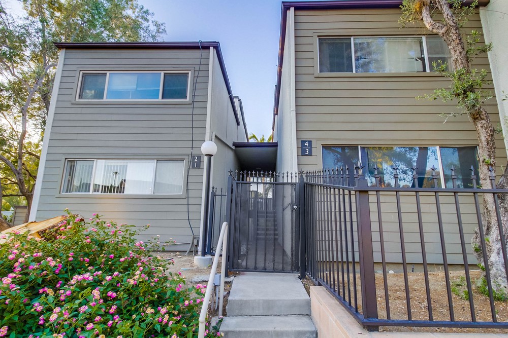 Virtual tour photo 3 of 30 for 4545 Collwood Blvd UNIT 43