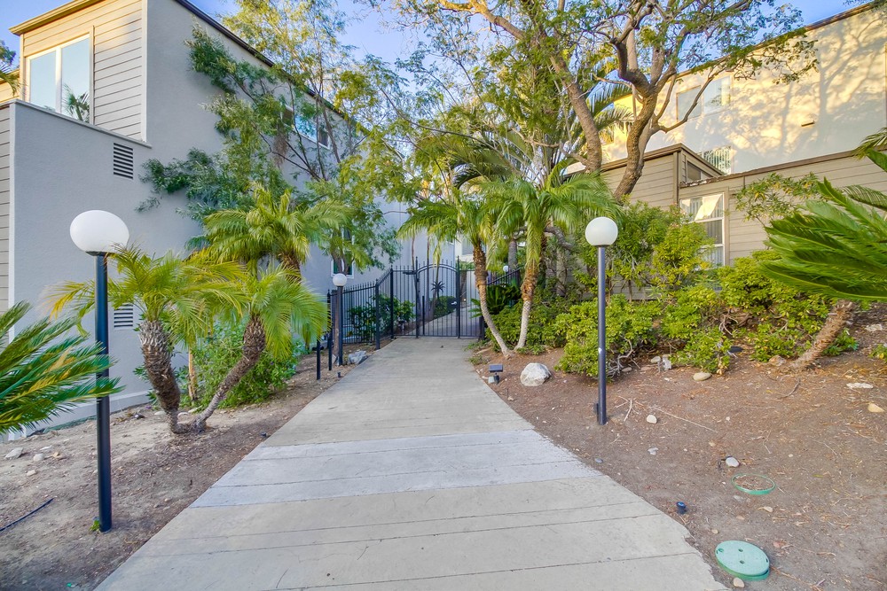 Virtual tour photo 4 of 30 for 4545 Collwood Blvd UNIT 43