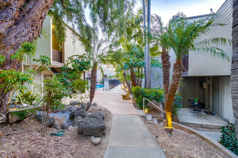 Virtual tour photo 18 of 30 for 4545 Collwood Blvd UNIT 43