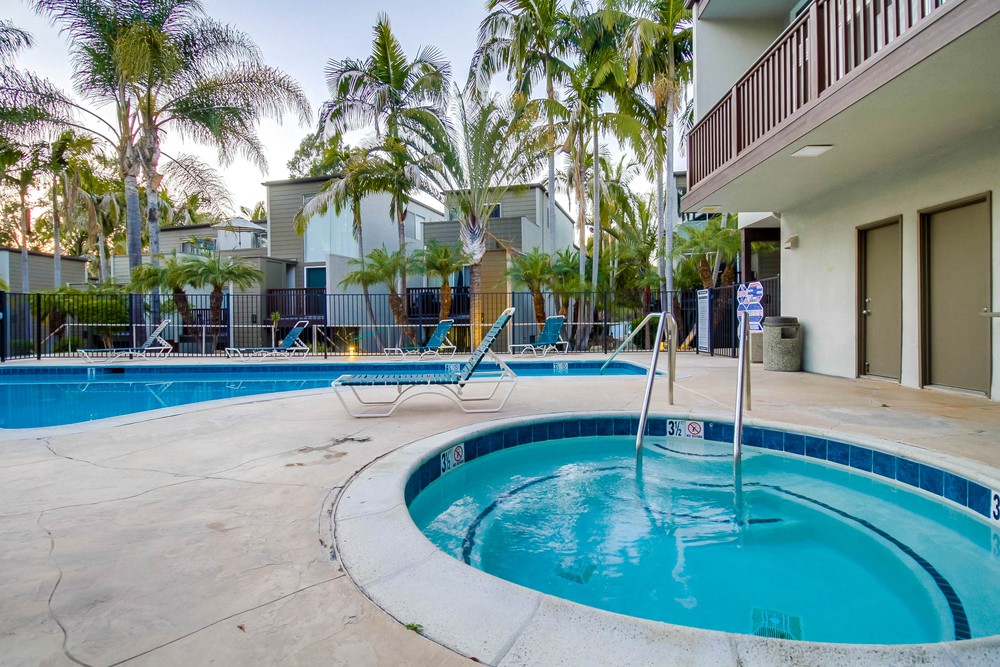 Virtual tour photo 29 of 30 for 4545 Collwood Blvd UNIT 43